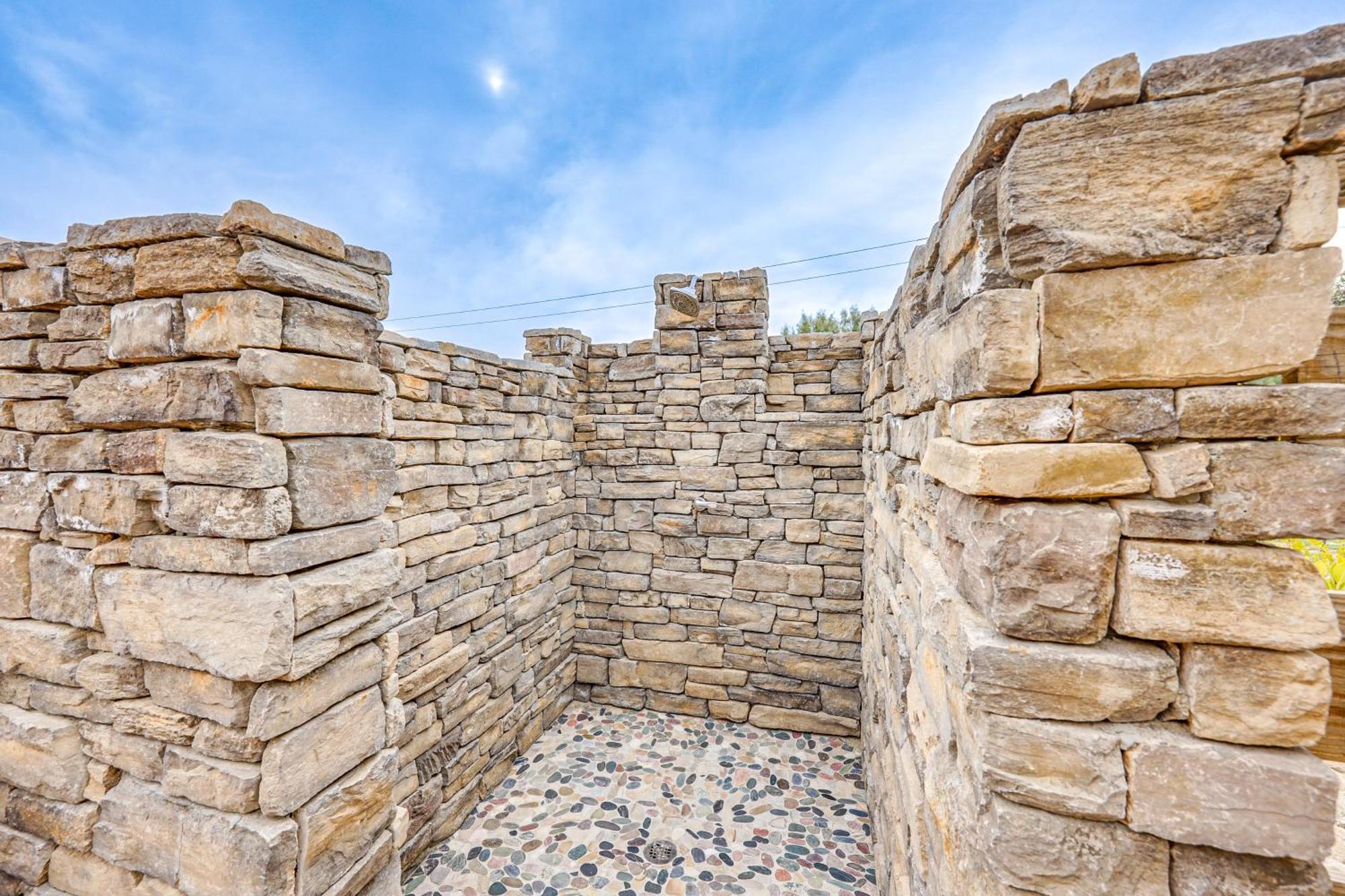 Updated Abode 22 Mi To Joshua Tree National Park! Morongo Valley Exterior foto